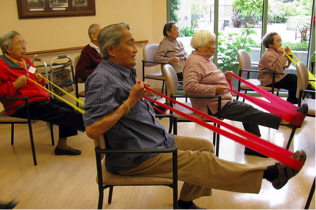 Terapia ocupacional con adultos mayores